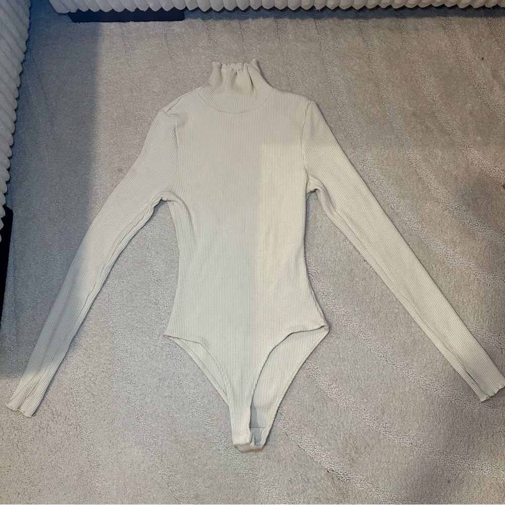 Intimately Free People Women’s White Sweater Ribbed Turtleneck Bodysuit
